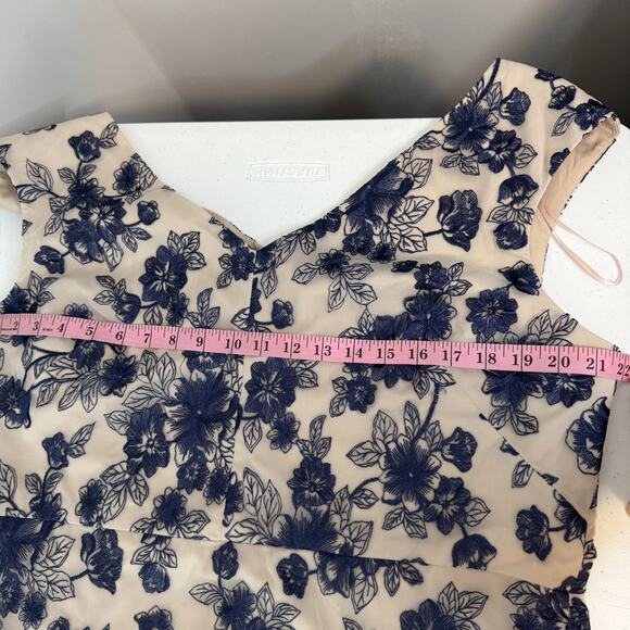 Gal Meets Glam Colection Rosemary Midi Dress Women's Size 20 Floral Embroidered - Picture 12 of 15